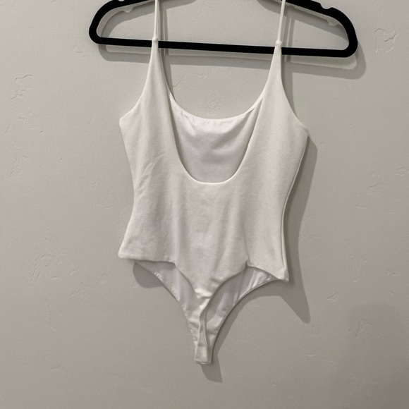 Privacy Please Bara Bodysuit in White Low Back Bodysuit sz Small - Picture 4 of 7